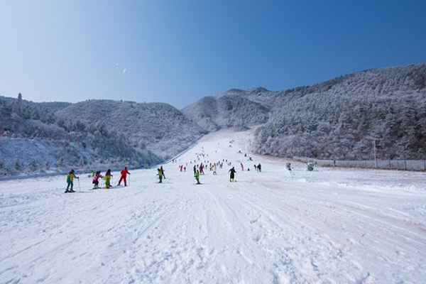 2020-2021襄陽保康橫沖國際滑雪場營業時間 附交通攻略